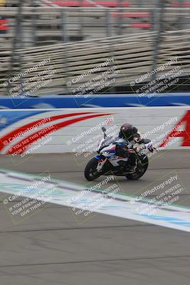 media/Oct-15-2022-Fastrack Riders (Sat) [[9a18b22502]]/Level4/Start Finish 900am/
